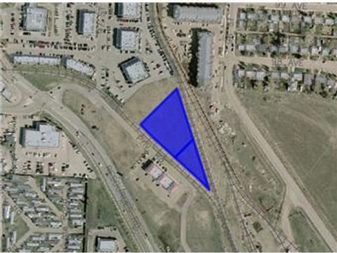 9505 & 9605 97 Street Grande Prairie AB T8V 8B9