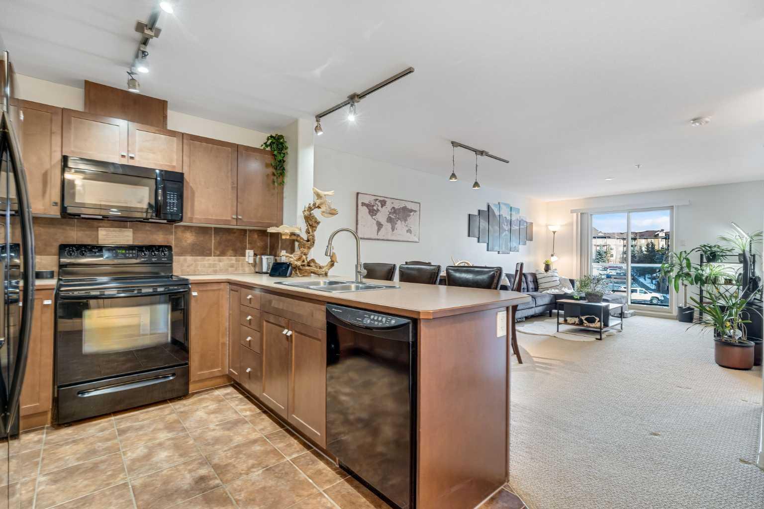 92 Crystal Shores Road 1315