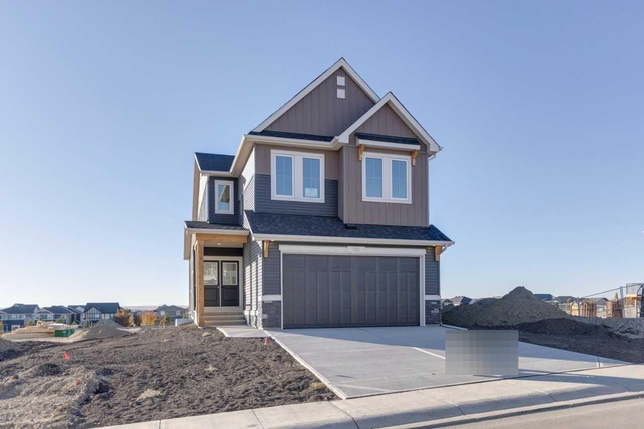 723 Langley Terrace SE