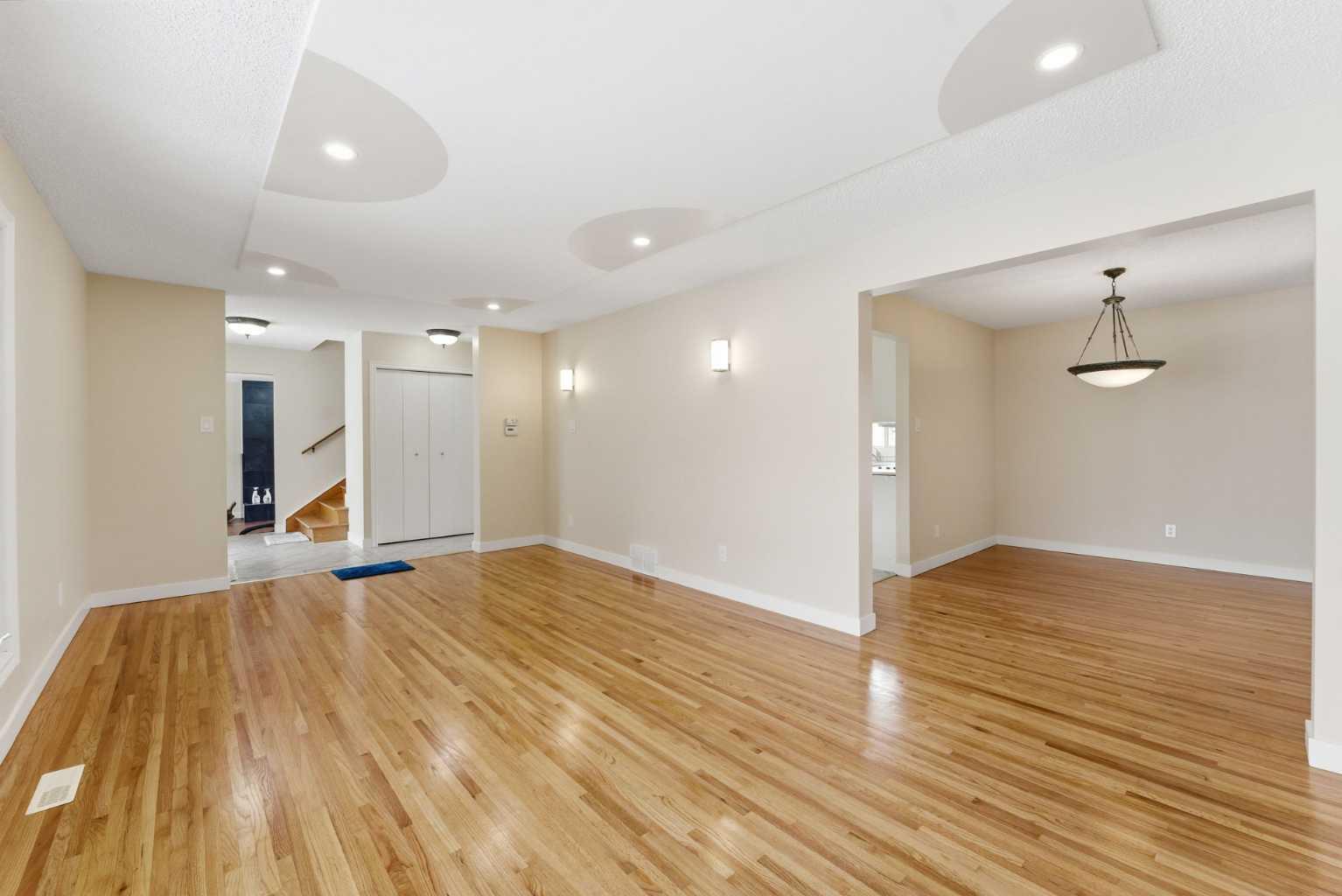 10603 Maplecreek Drive SE