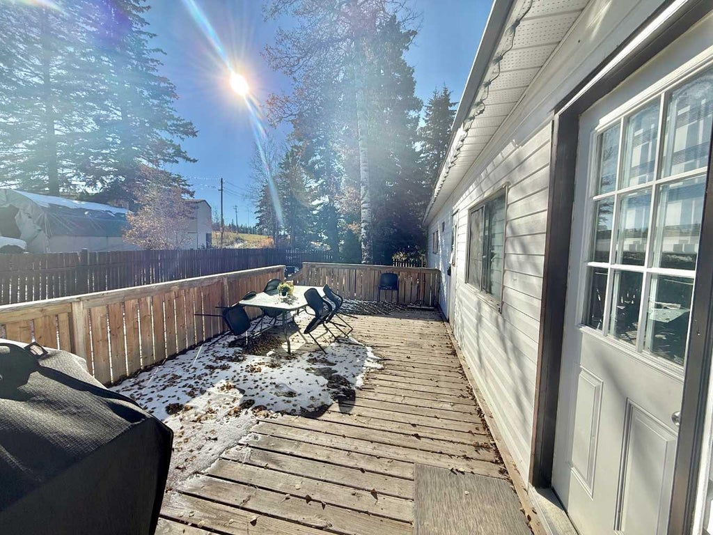 Photo of 9-726 Carmichael Lane, Hinton, AB T7V 1T1 (MLS # A2347194)