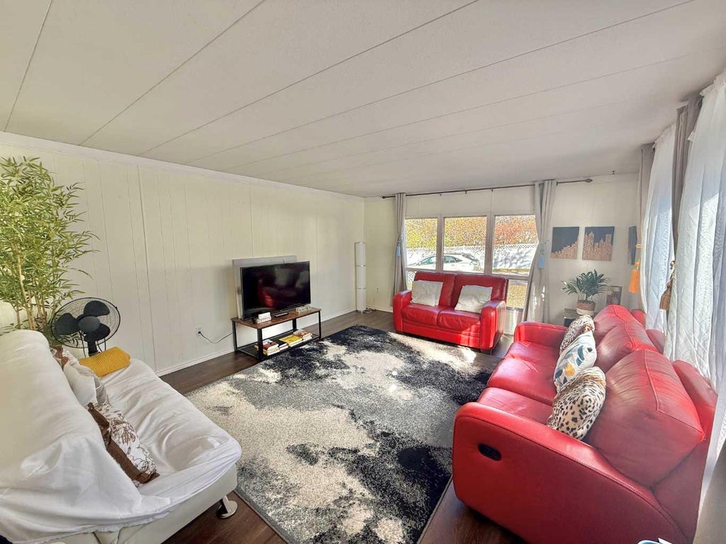 Photo of 9-726 Carmichael Lane, Hinton, AB T7V 1T1 (MLS # A2347194)