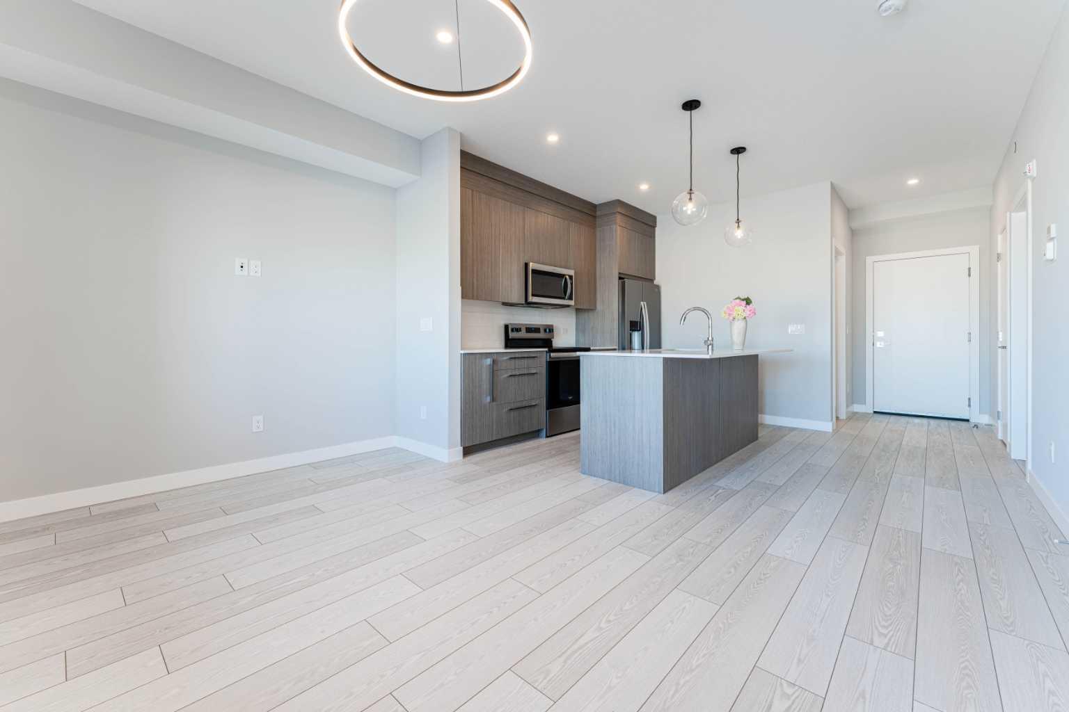 60 Skyview Ranch Road NE 3613