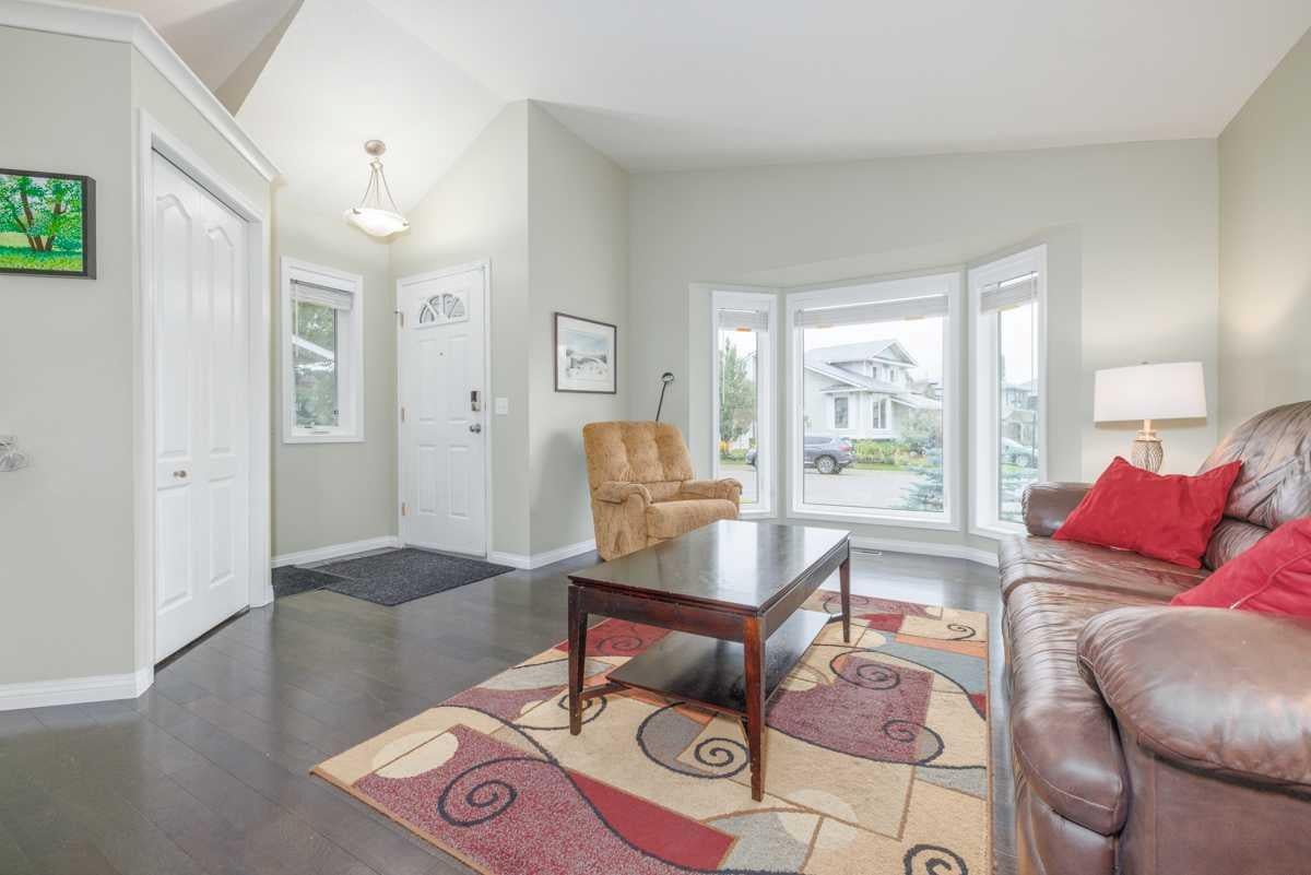 36 Sandpiper Way NW