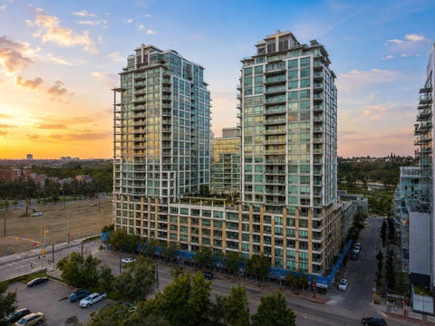 Photo of 222 Riverfront Avenue SW #511, Calgary, AB T2P 0W3 (MLS # A2338879)