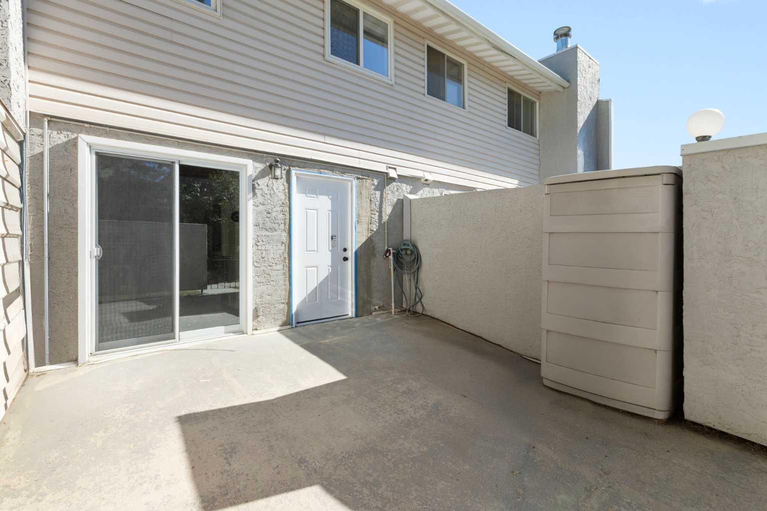 4915 45 Street SW 7