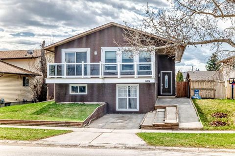 Photo of 6824 Temple Drive NE, Calgary, AB T1Y 4X8 (MLS # A2309613)