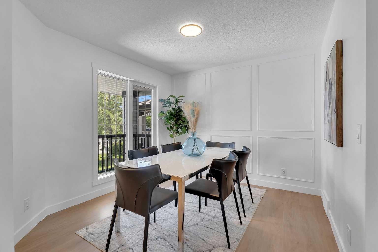 29 Douglas Glen Crescent SE