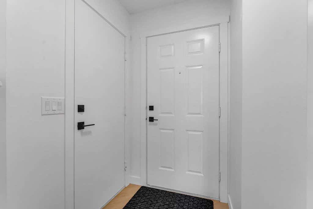 Photo of 29 Douglas Glen Crescent SE, Calgary, AB T2Z 3M6 (MLS # A2335478)