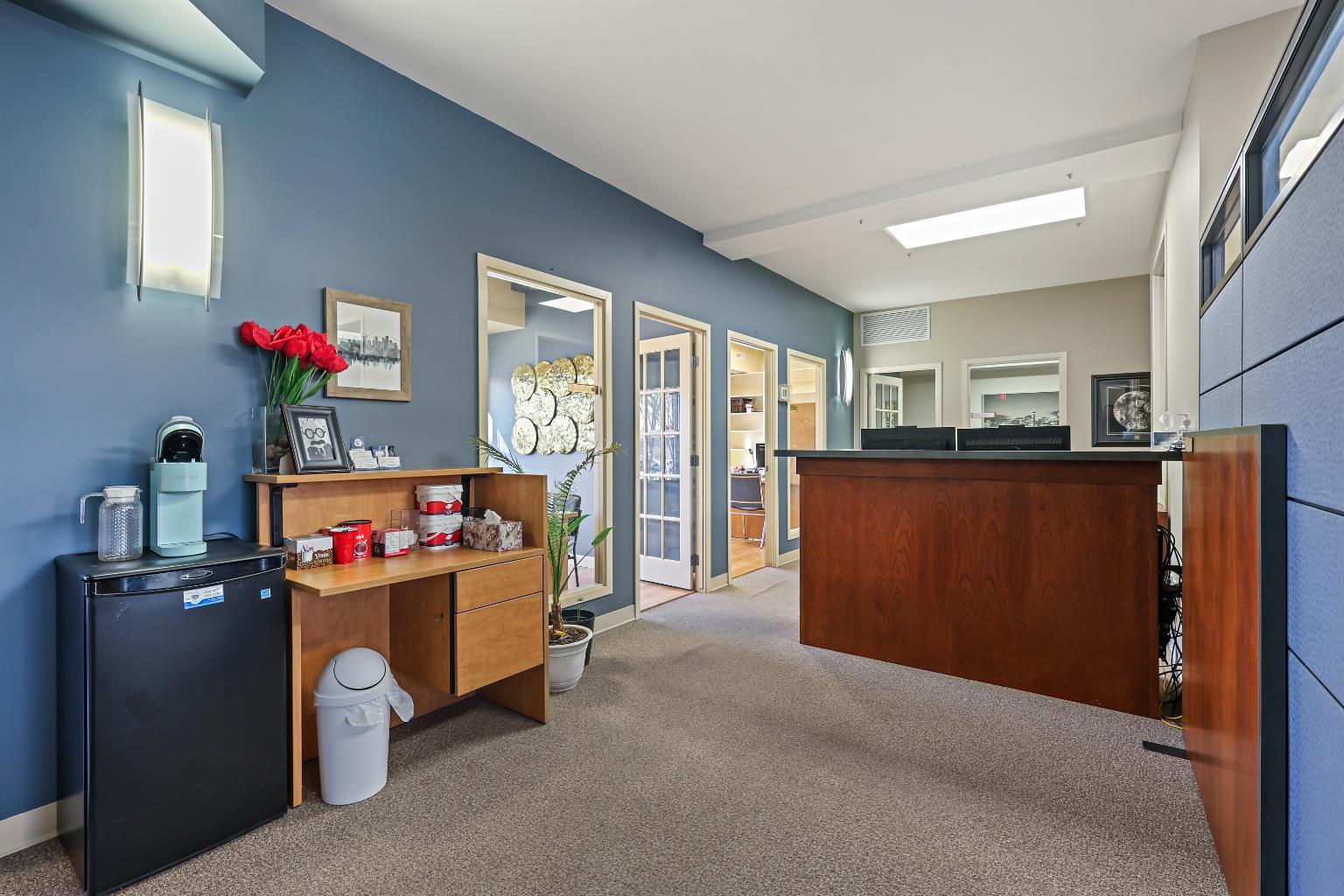 76 Skyline Crescent NE