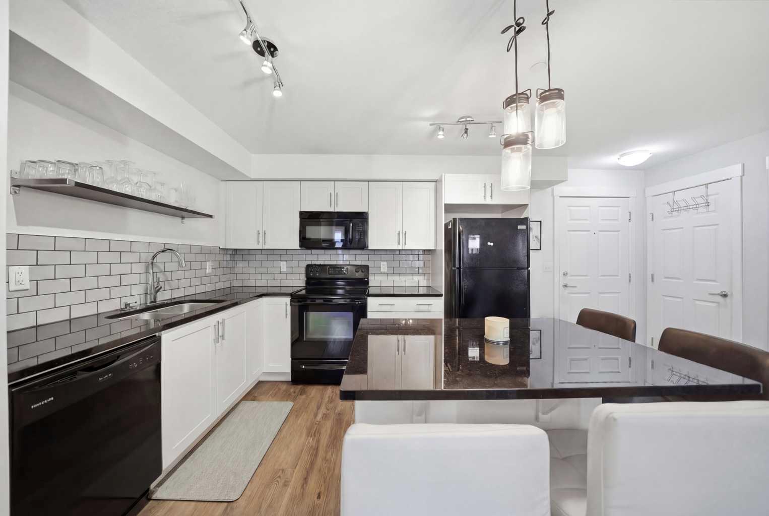 99 Copperstone Park SE 2208