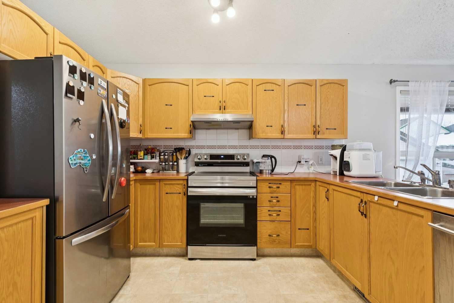 99 Inverness Park SE