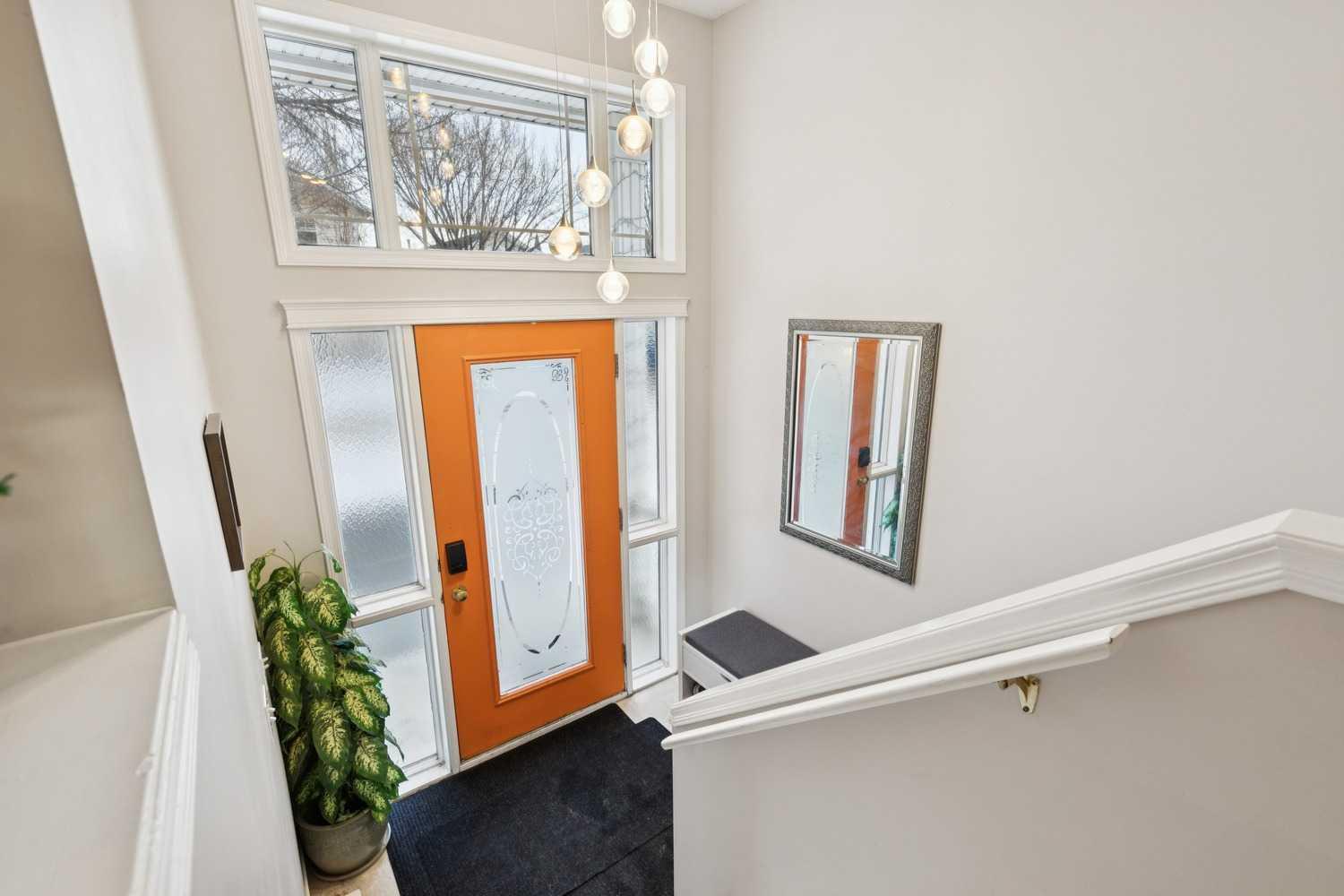 99 Inverness Park SE