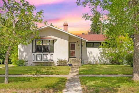 Photo of 4207 Brisebois Drive NW, Calgary, AB T2L 2G1 (MLS # A2341263)