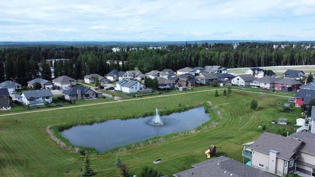 Photo of 4108 16 Avenue, Edson, AB T7E 0A5 (MLS # A2300283)