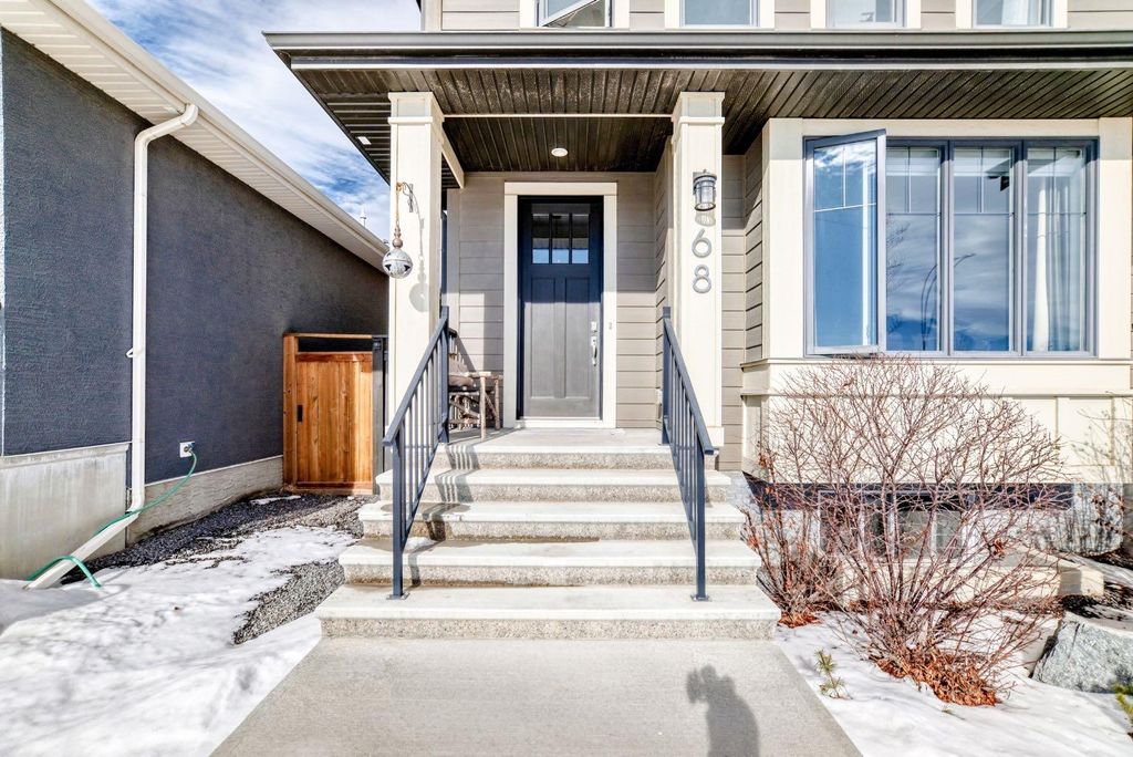 Photo of 68 Mahogany Gardens SE, Calgary, AB T3M 2S2 (MLS # A2312785)