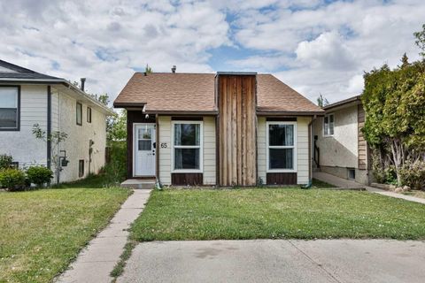 Photo of 65 Princeton Crescent W, Lethbridge, AB T1K 4S5 (MLS # A2313928)