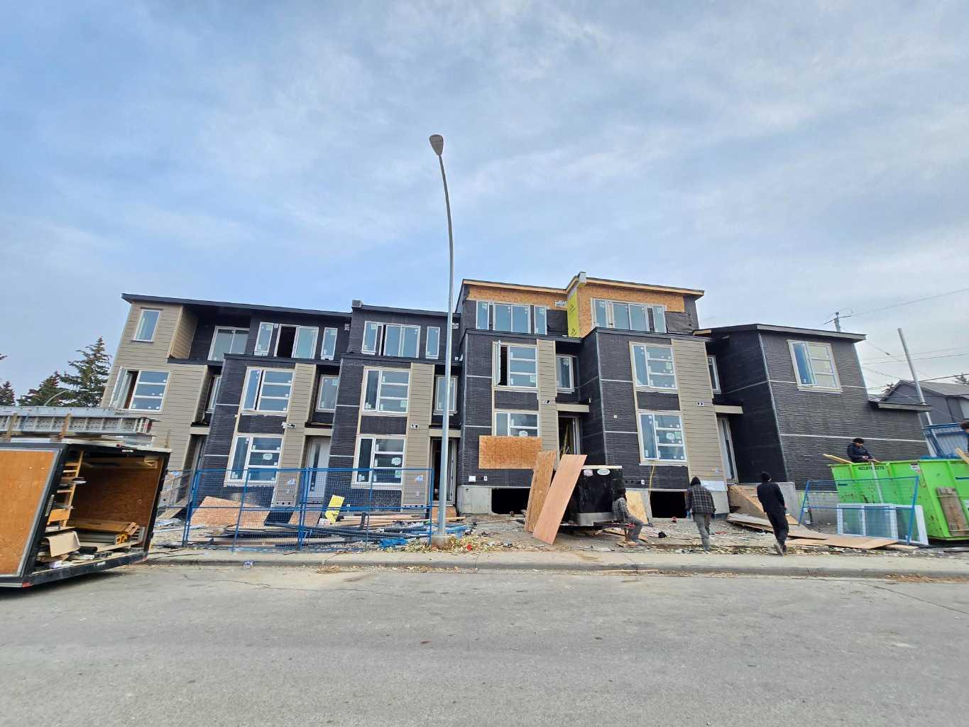 4767 Montana Crescent