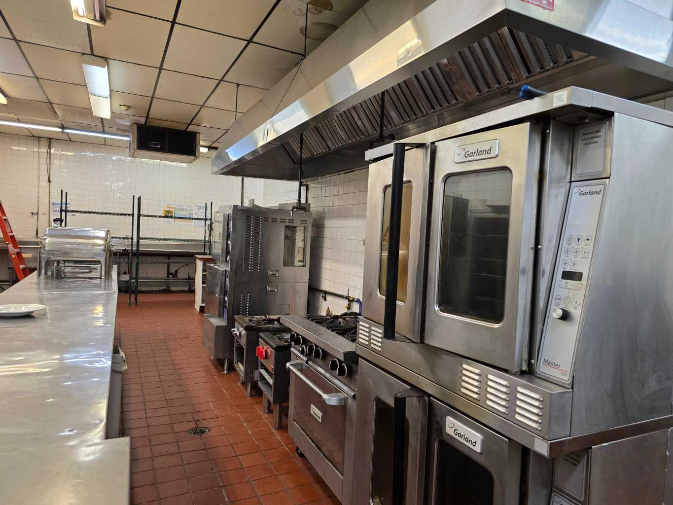 4206 Macleod Trail S