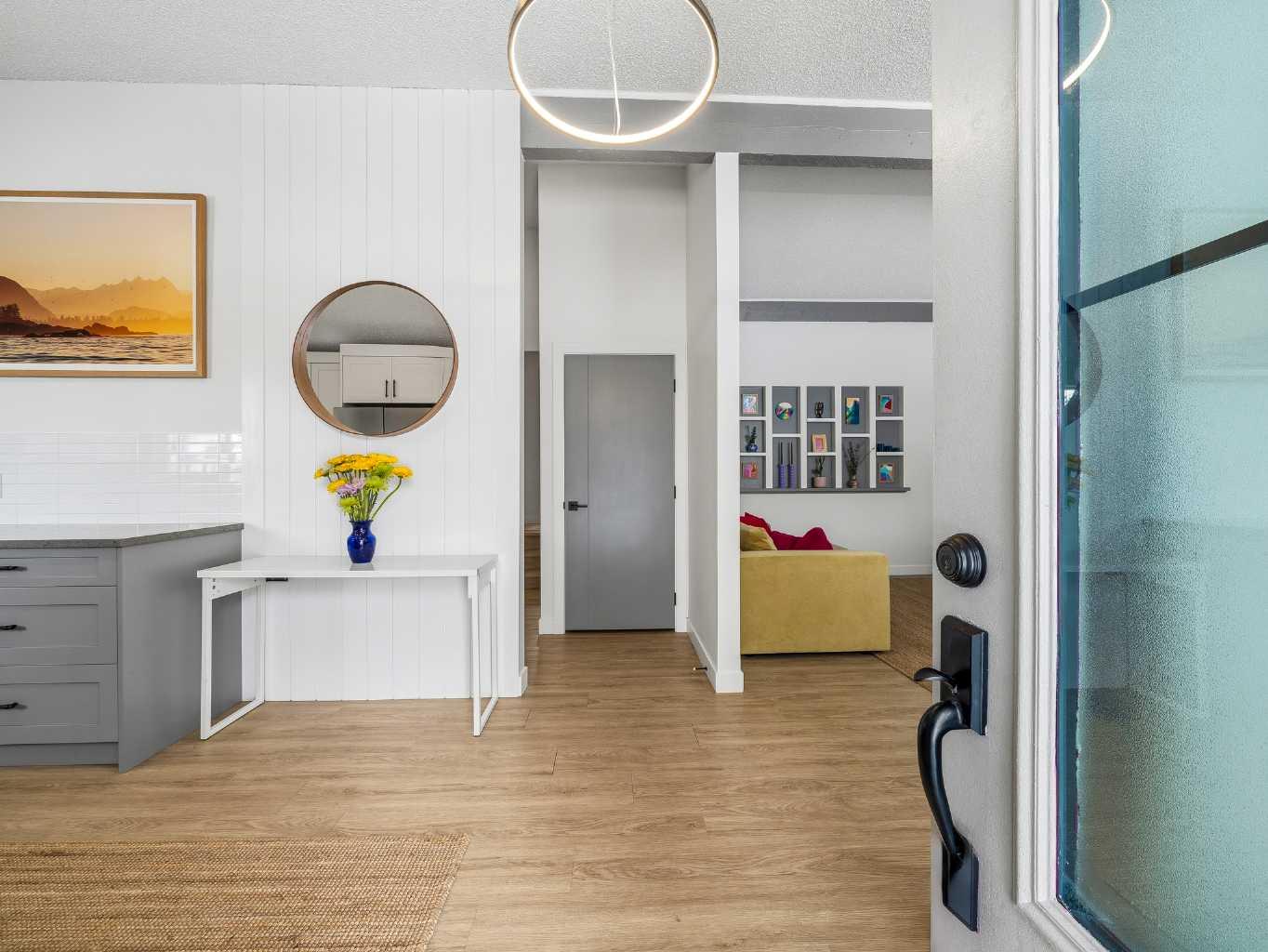 7723 Hunterview Drive NW