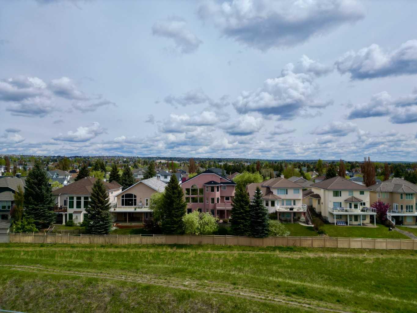 142 Sceptre Close NW