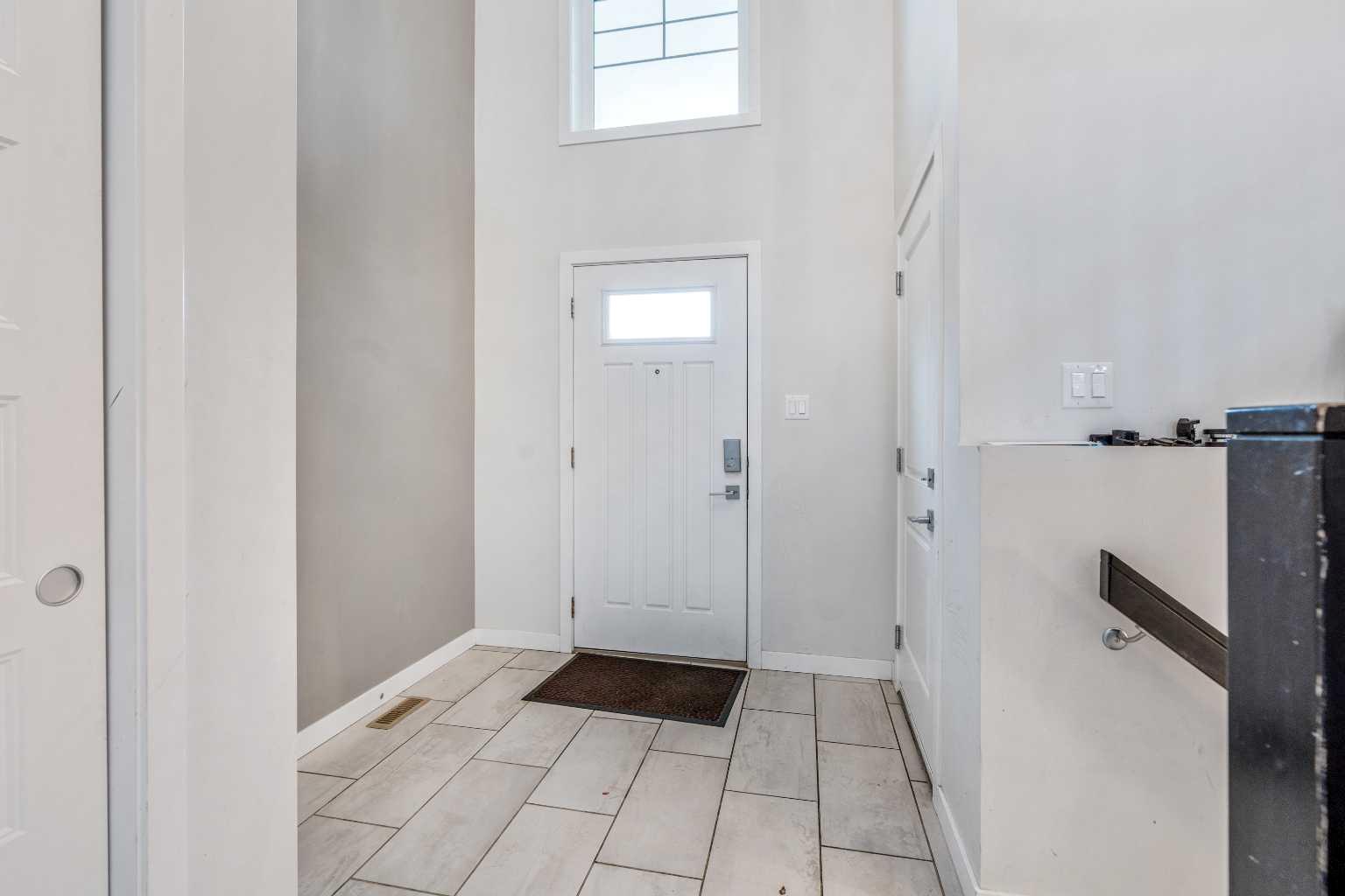 207 Moonlight Cove W