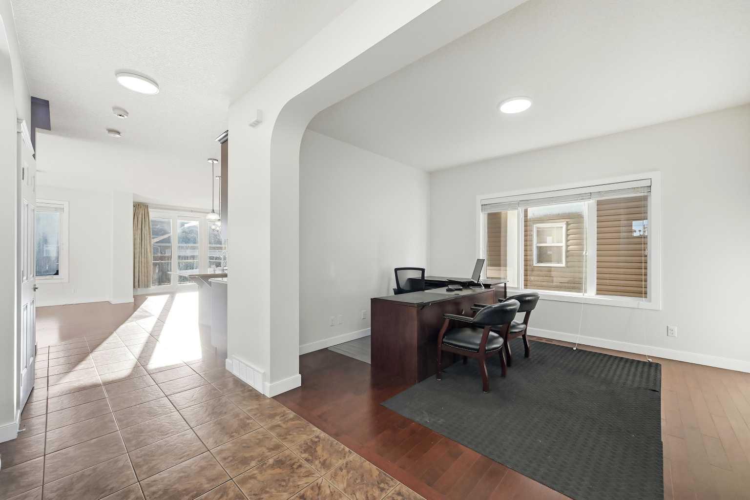 59 Redstone Park NE