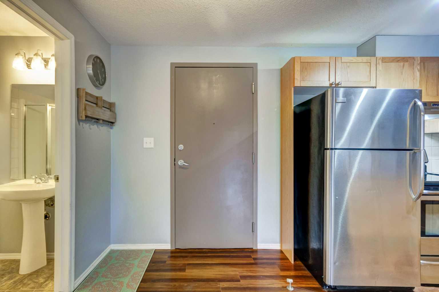 186 Kananaskis Way 213