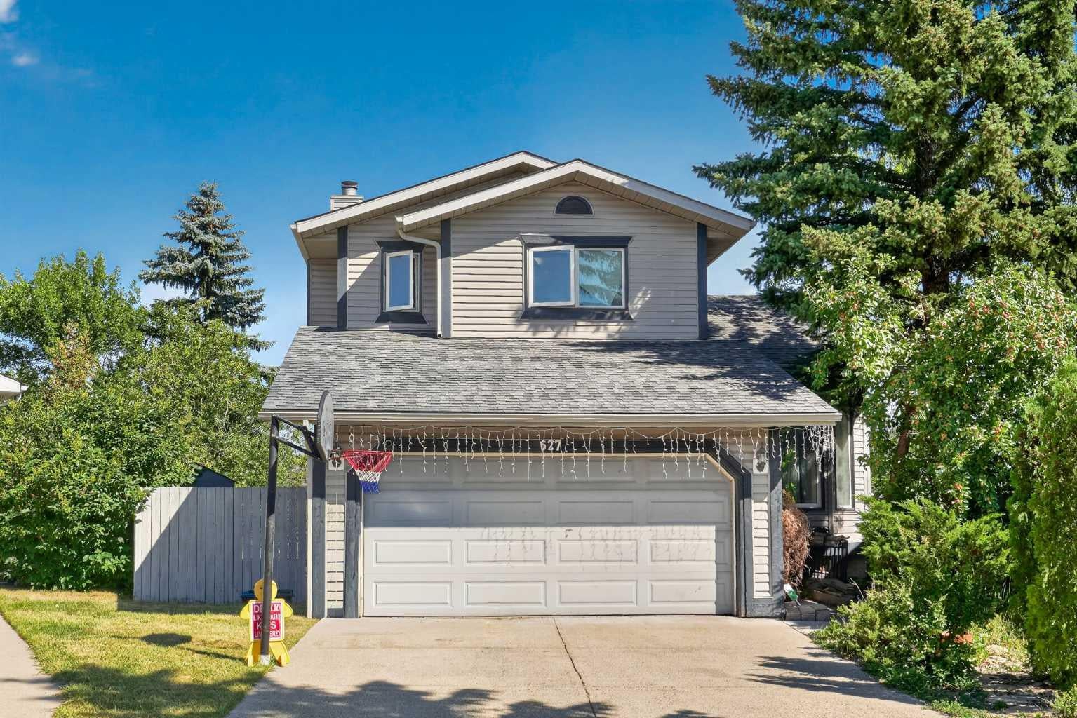 627 Macewan Valley Road NW