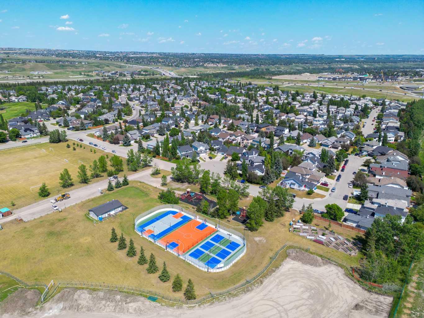 152 Valley Meadow Close NW