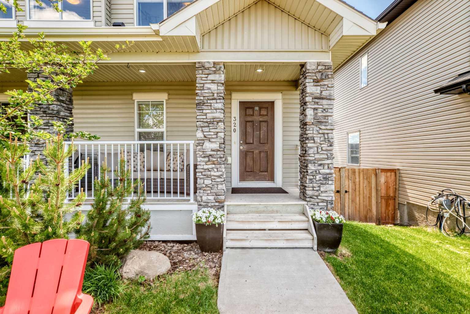 320 Rainbow Falls Green