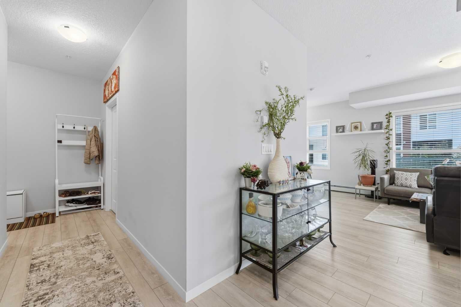 370 Harvest Hills Common NE 210