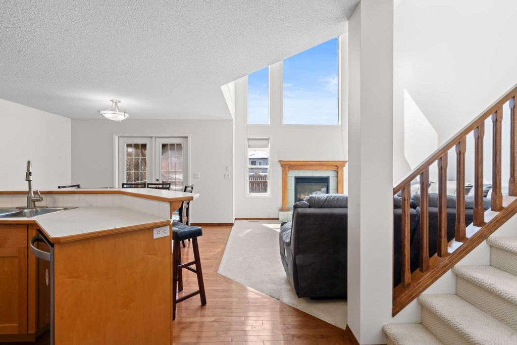 Photo of 77 Cougarstone Circle SW, Calgary, AB T3H 4W3 (MLS # A2300370)