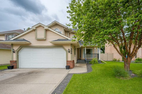 Photo of 308 Douglasbank Drive SE, Calgary, AB T2Z 3C7 (MLS # A2322927)