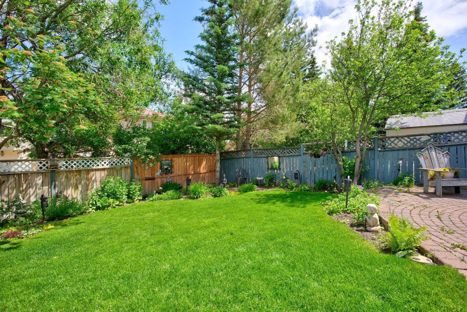 76 Edgepark Road NW