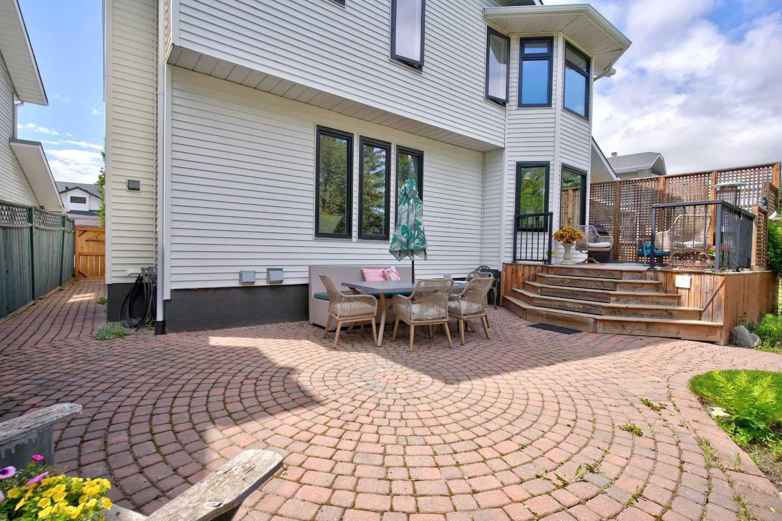 76 Edgepark Road NW