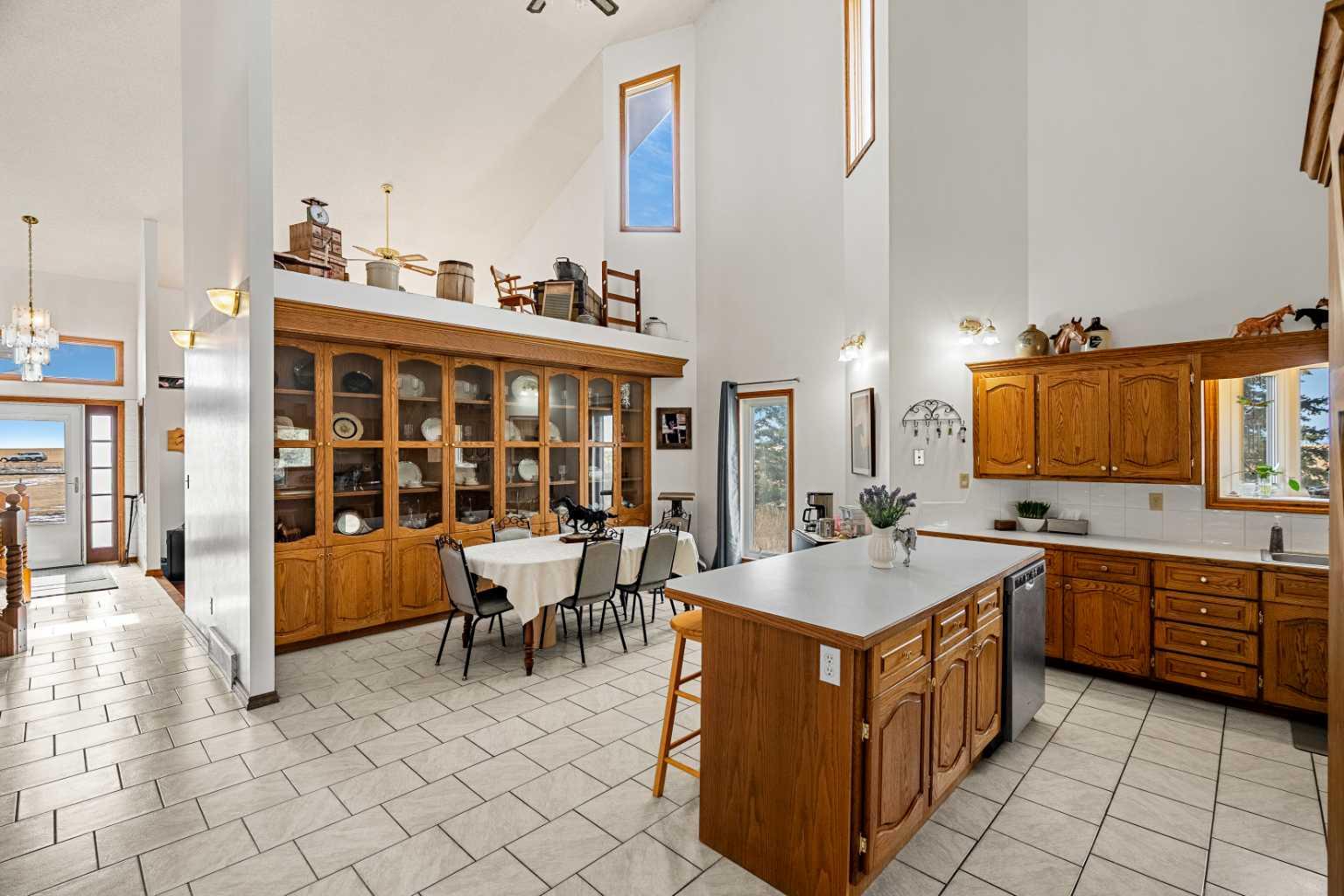 271104 Township Road 224