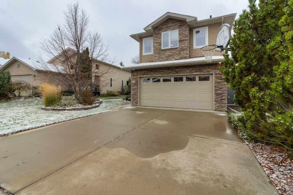 Photo of 38 Riverpark Boulevard W, Lethbridge, AB T1K 7S7 (MLS # A2354934)