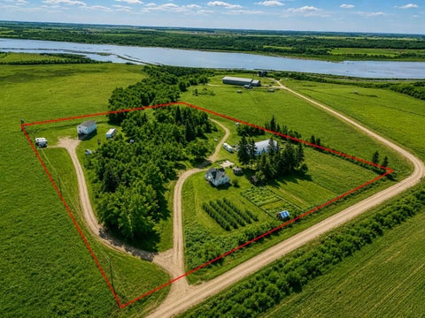 Photo of 20203 460 Township, Rural Camrose County, AB T4V 5E7 (MLS # A2322446)