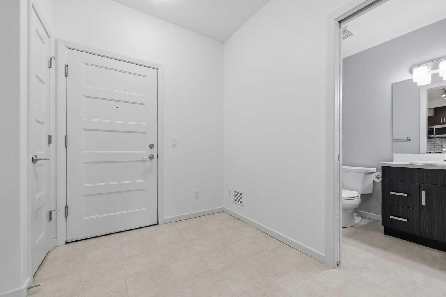 450 Kincora Glen Road NW 3406