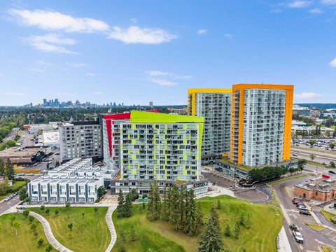Photo of 30 Brentwood Common NW #811, Calgary, AB T2L 2J9 (MLS # A2337796)