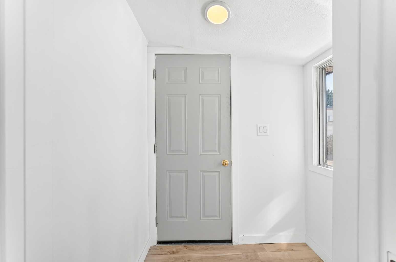 2106 50 Street SE 30