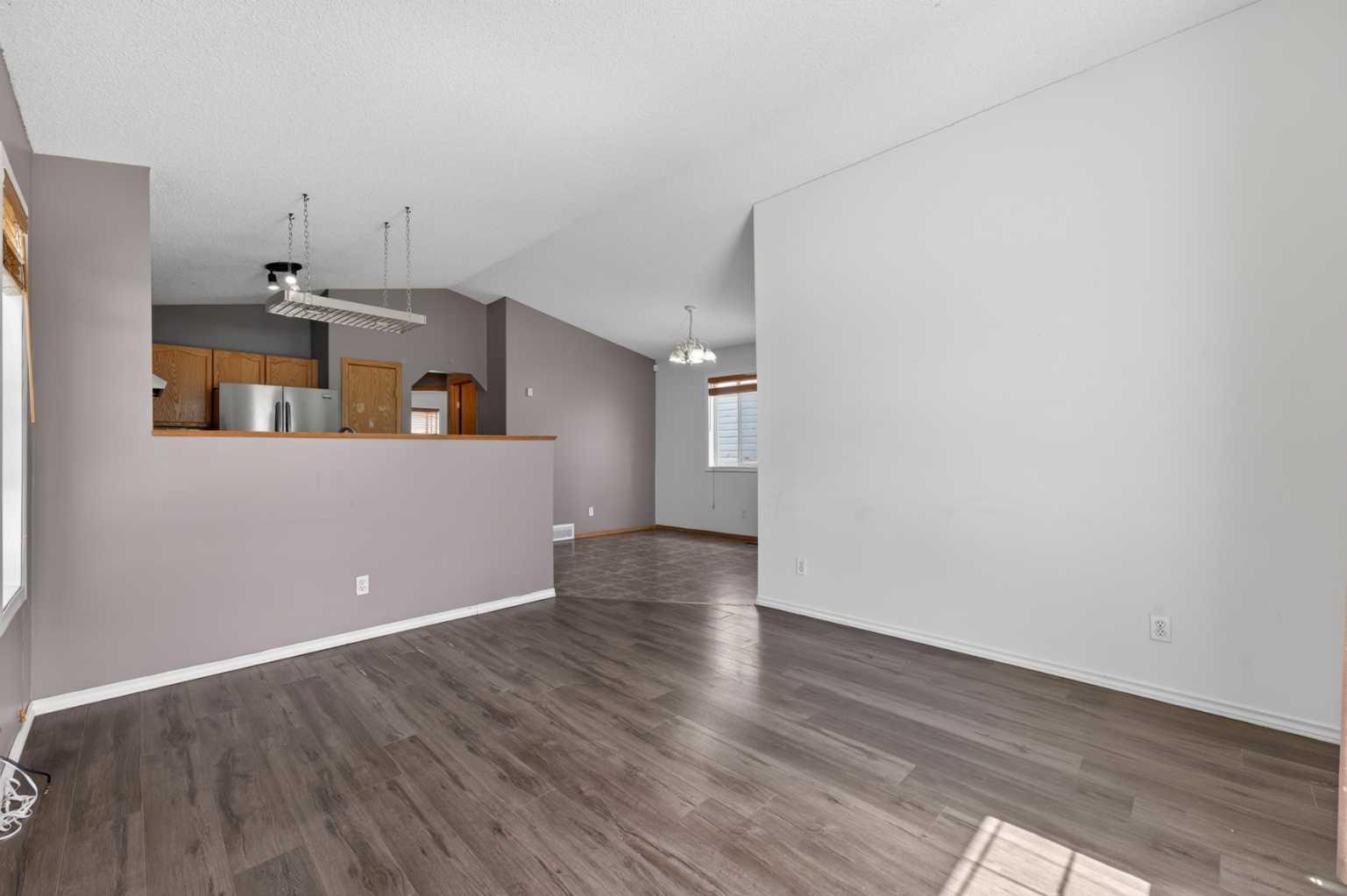 171 Saddlemont Crescent NE