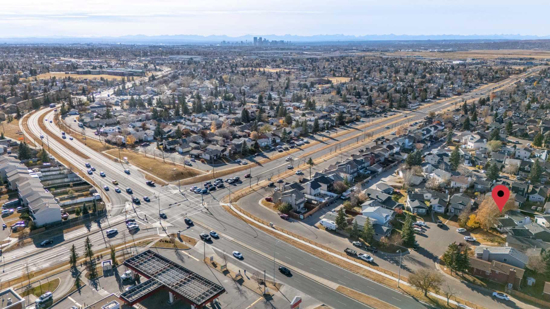 13 Martingrove Court NE