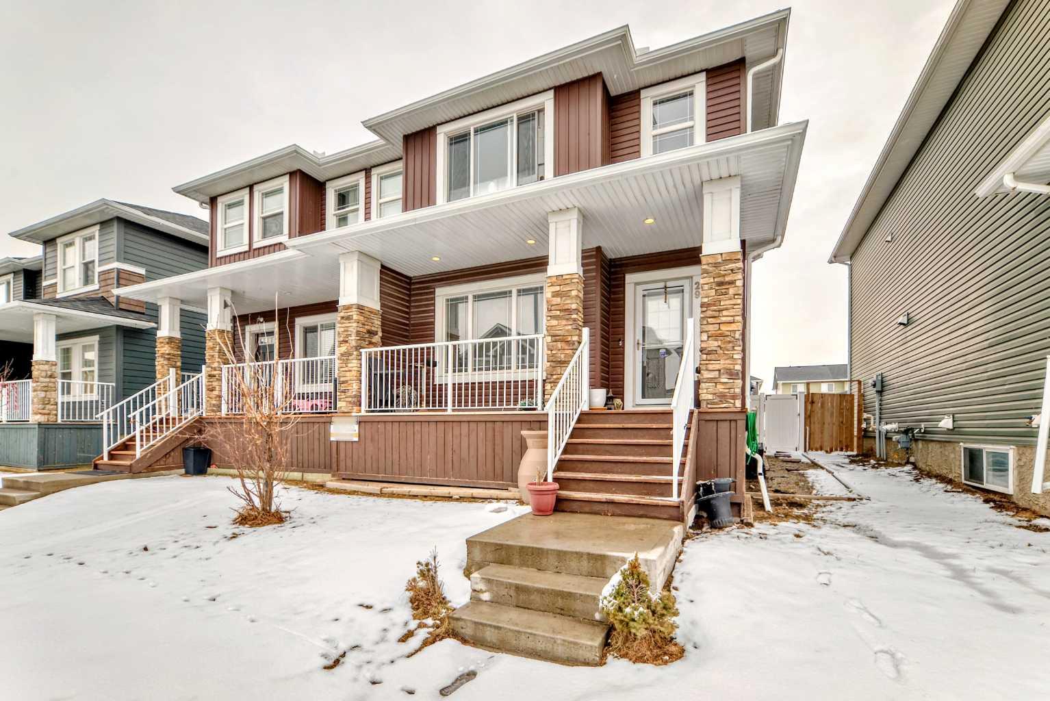 29 Redstone Common NE