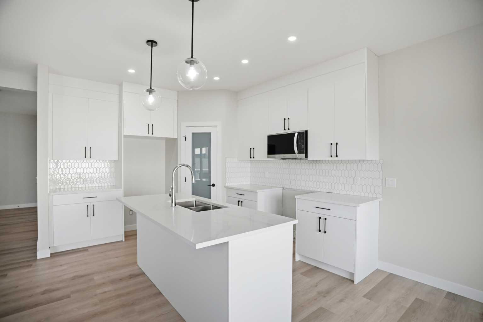 109 Corner Glen Green NE