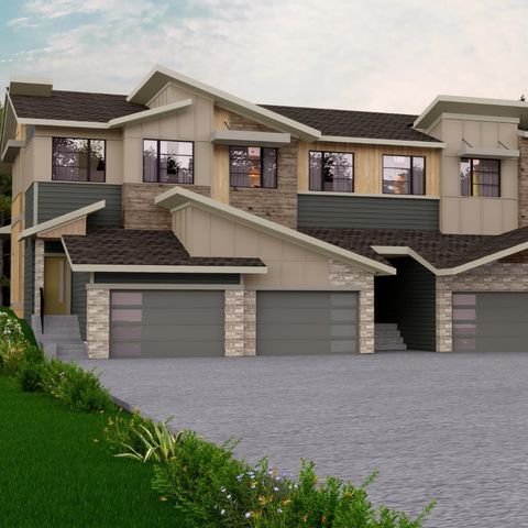 48 Heritage Manor Cochrane AB T4C 0L3