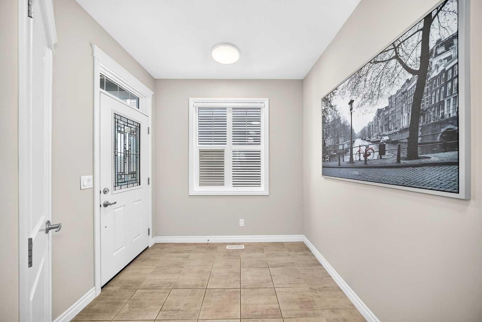 82 Nolanhurst Rise NW