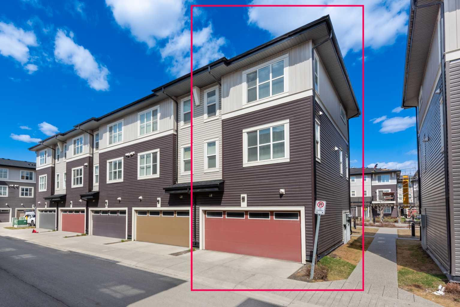 30 Cornerstone Manor NE 412