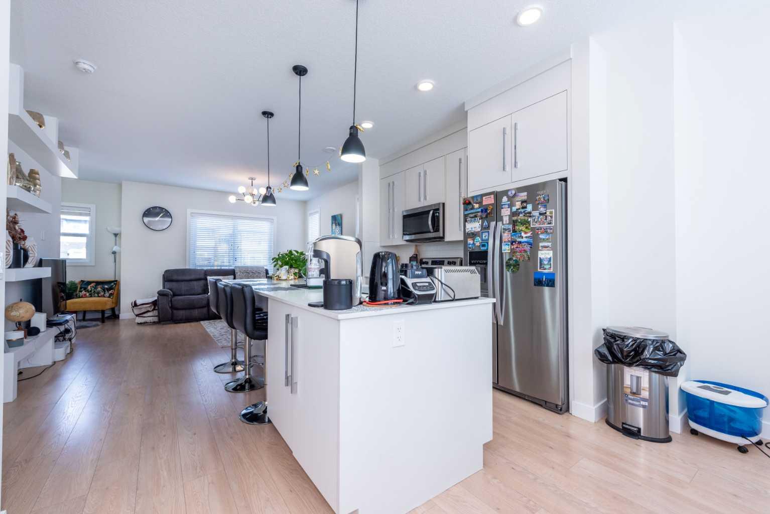 30 Cornerstone Manor NE 412